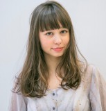 縮毛矯正+毛先デジタルパーマ+カット￥28,300　税込　ロング料金別　指名料別